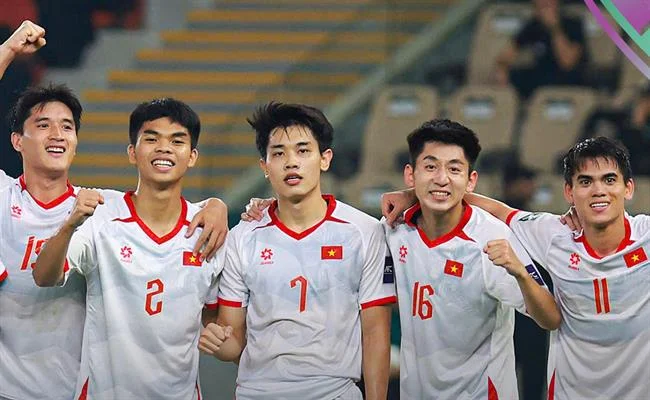 Hoàn trả tiền cược 777king99
